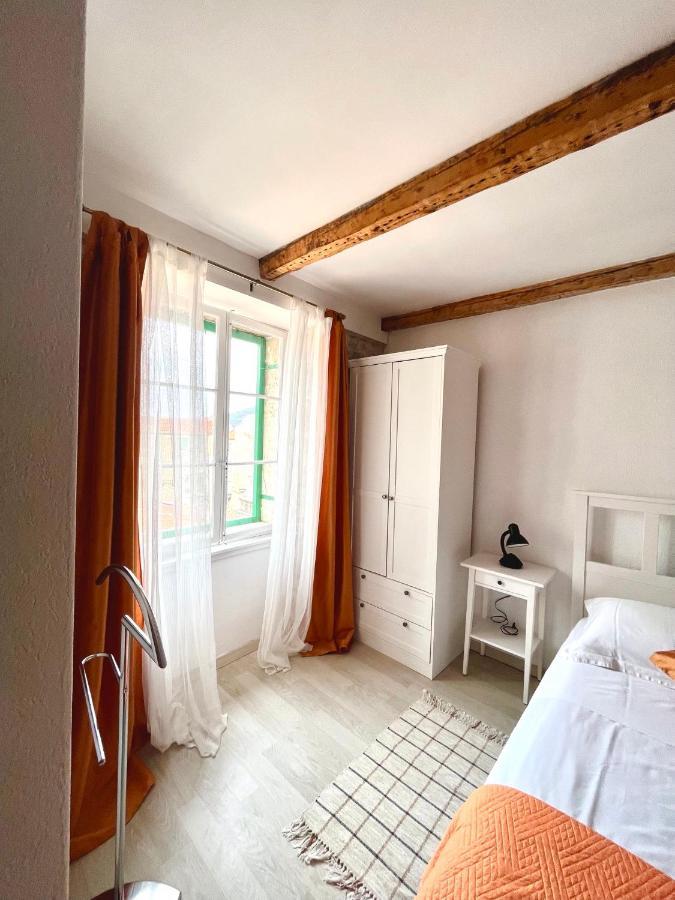 Val Comeza Hotel Komiza Bagian luar foto